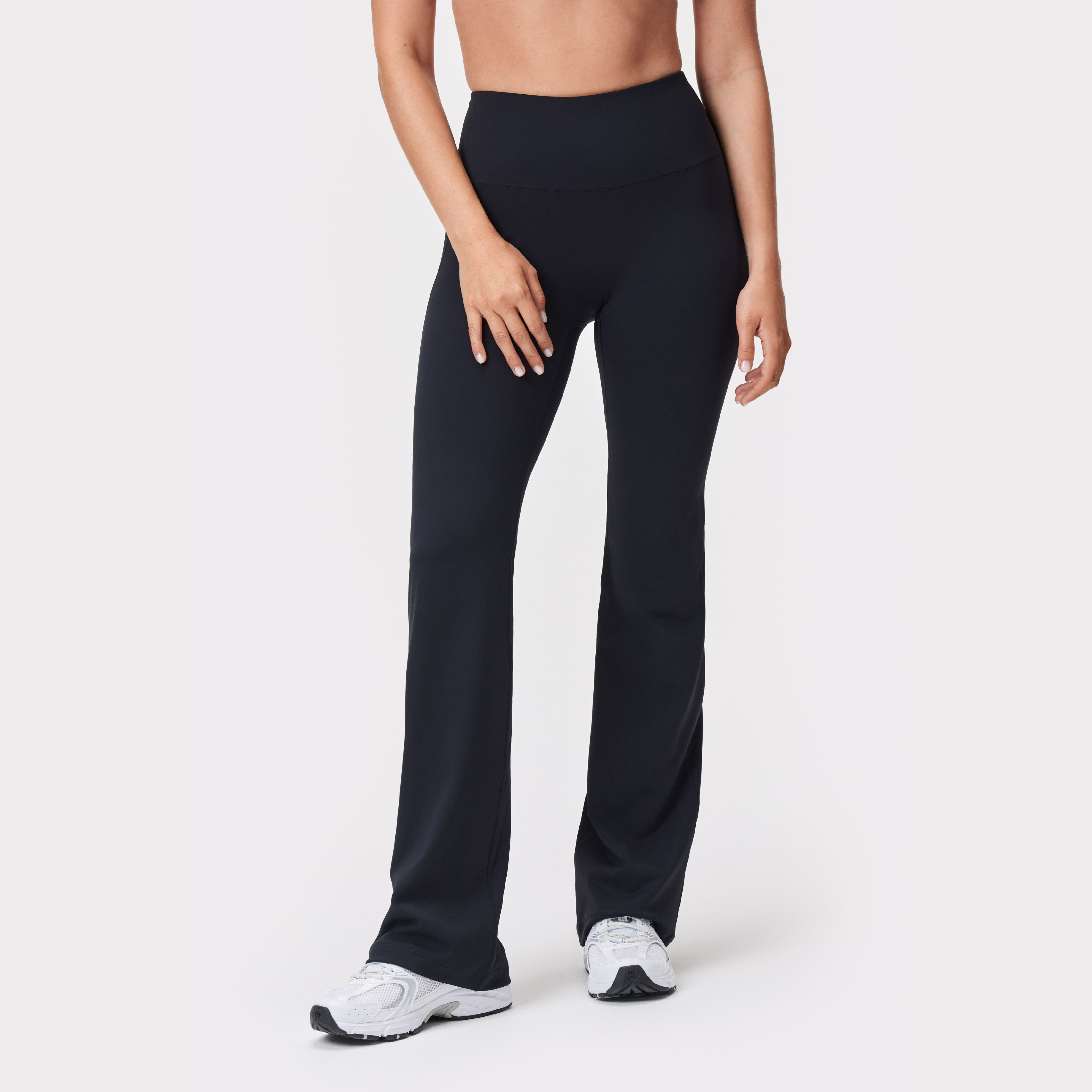 Soft Flared Back Pocket Tights