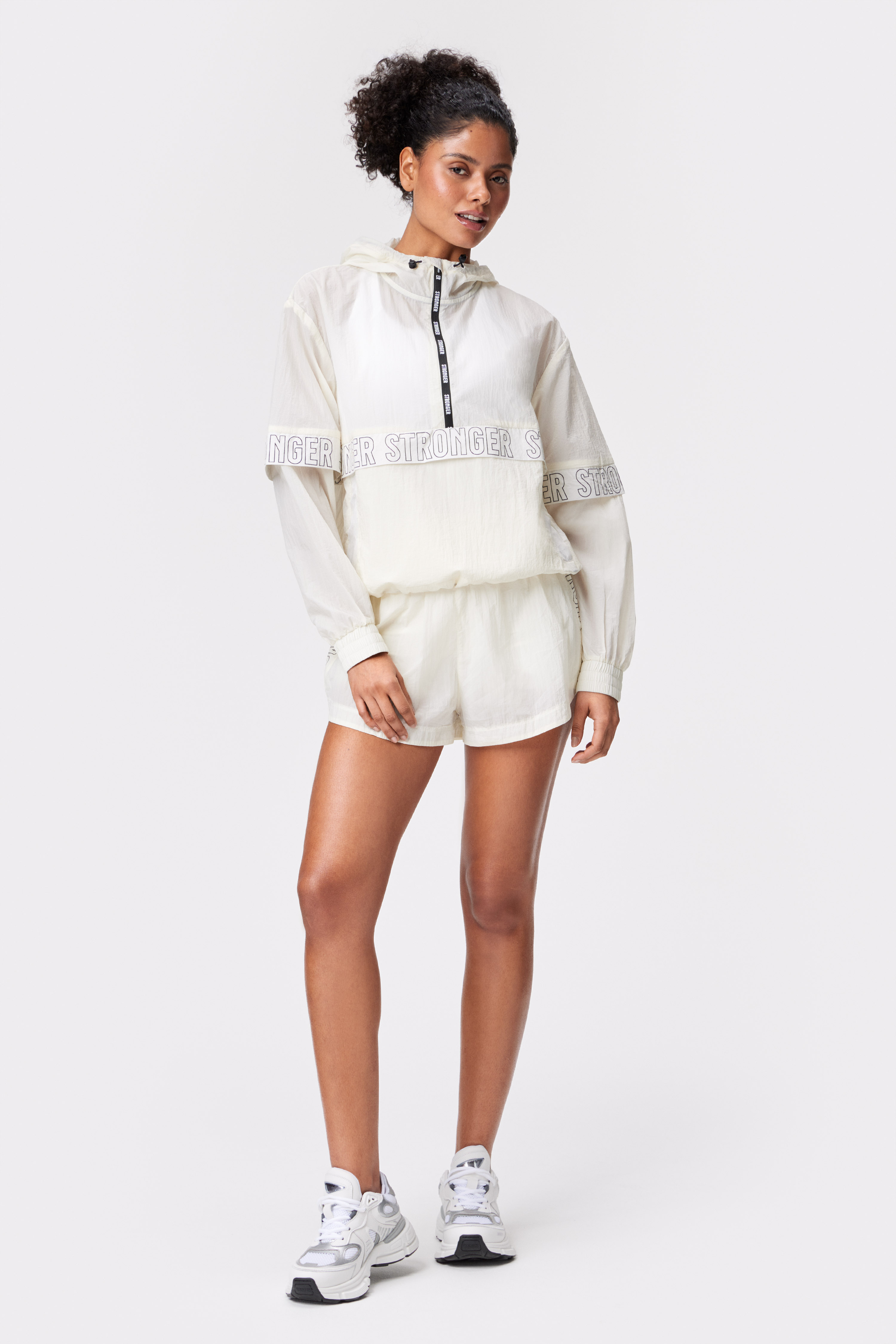 ★MINIMAL WORKS★ Anorak Salamandra Whisper White MACLCL0101 Logo Wind Anorak Whisper White | Funktionsmaterial | STRONGER