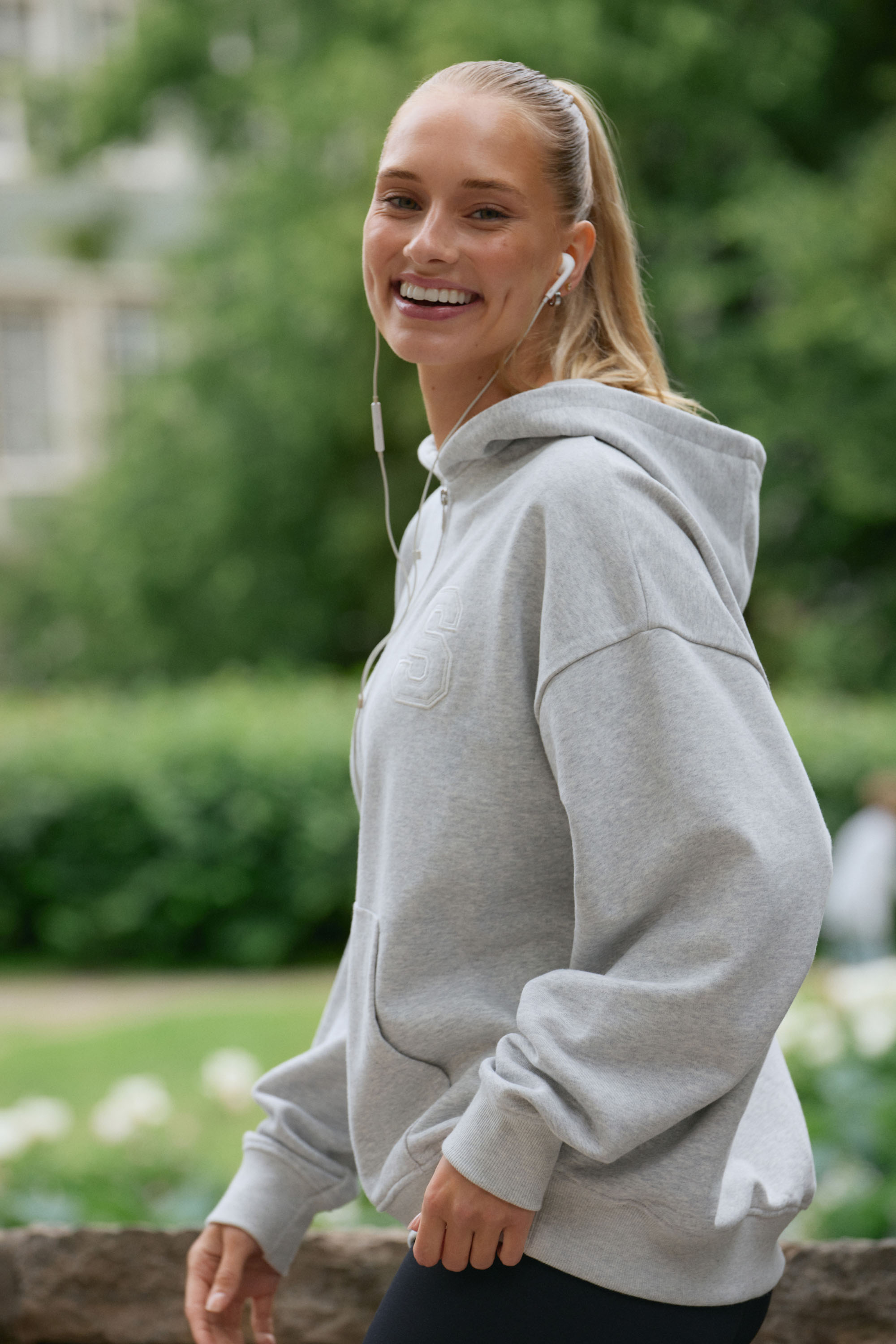 Essential Full Zip Hoodie Grey Melange I Organic Cotton I Stronger