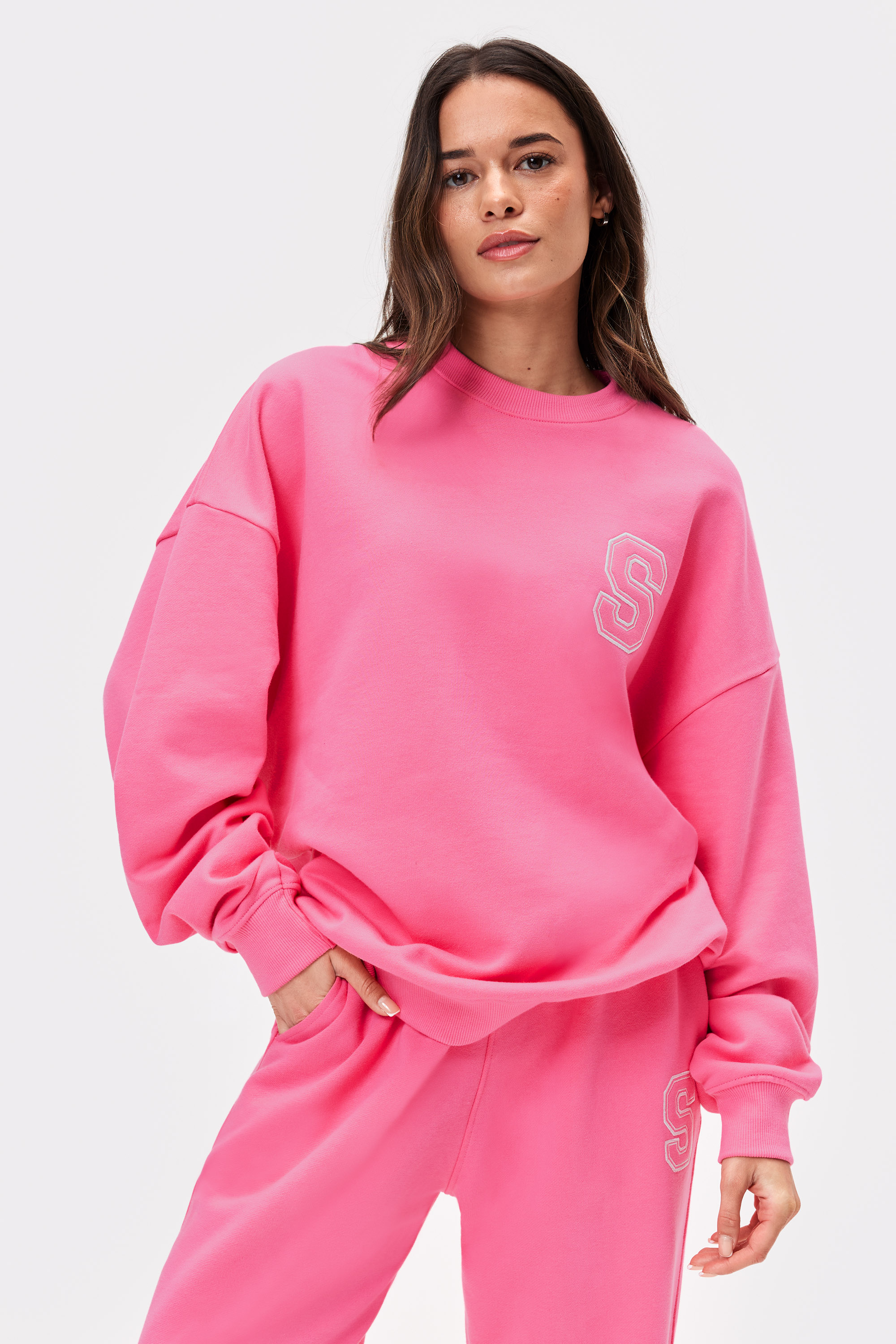 Essential Sweatshirt Bright Pink I Organic Cotton I STRONGER