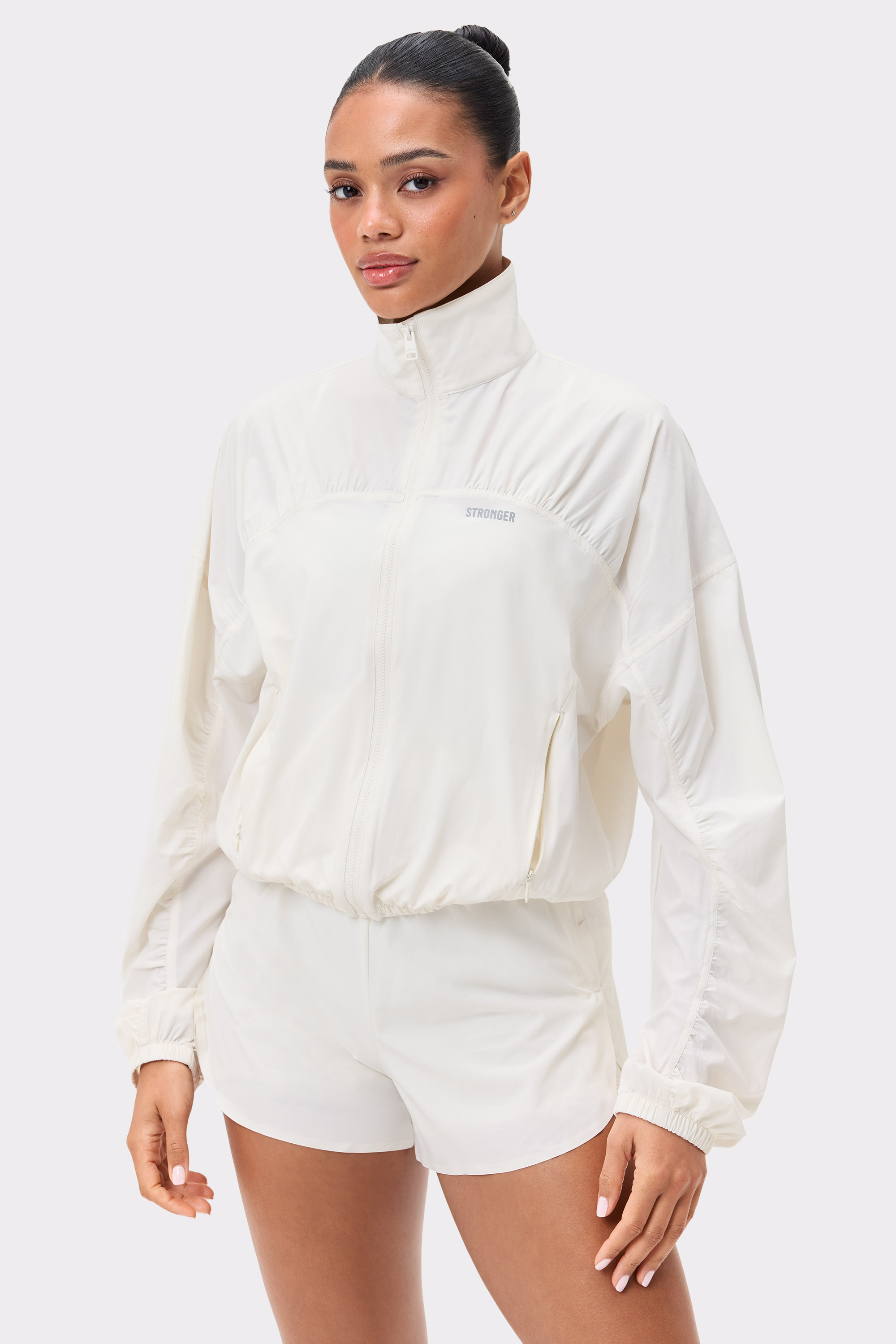 Breezy Woven Jacket White I Recycled Polyester I STRONGER