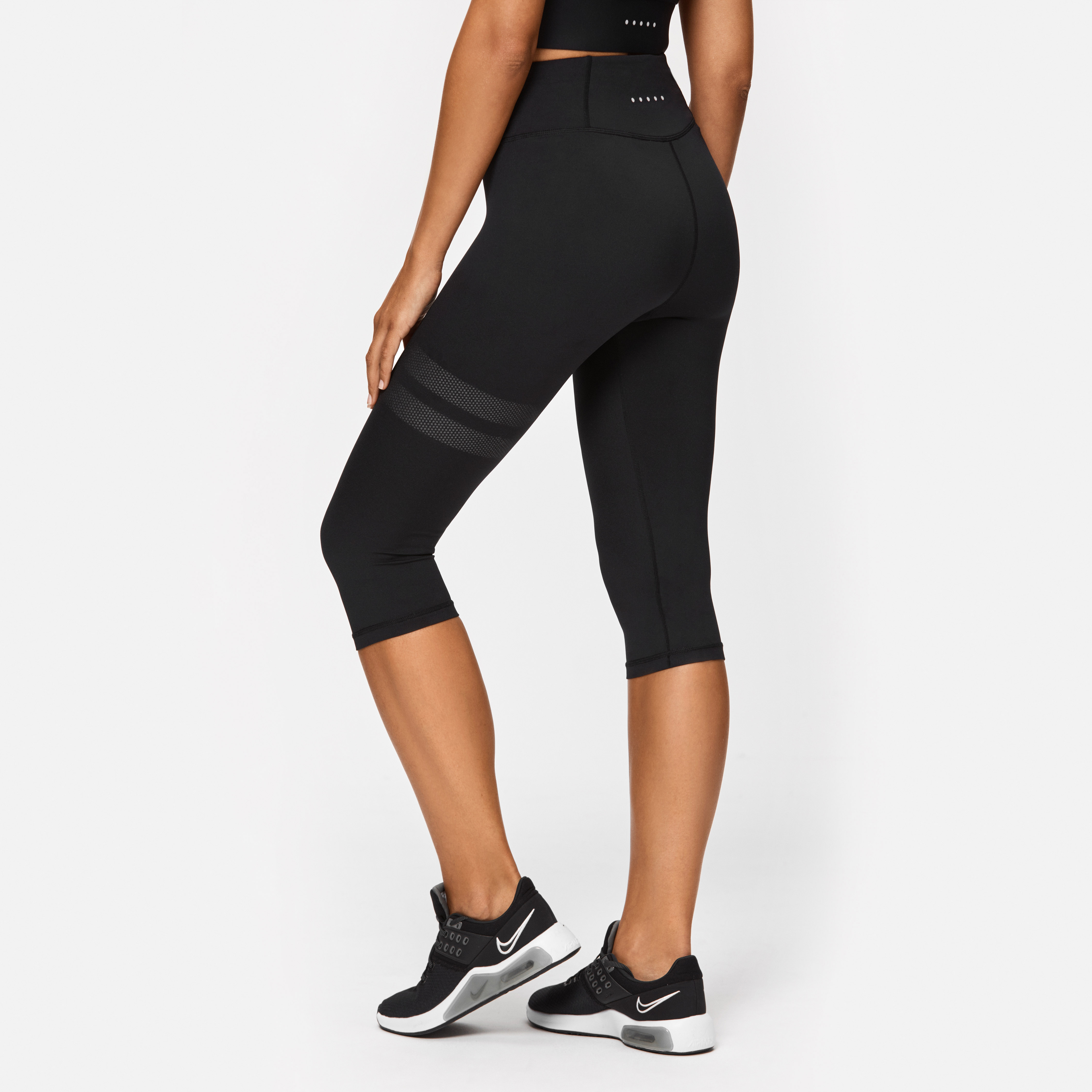 Signature Capri Tights